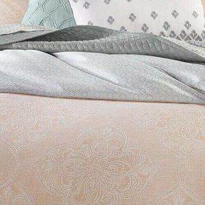 Sky Astrid FULL / QUEEN Duvet Cover & Shams Set